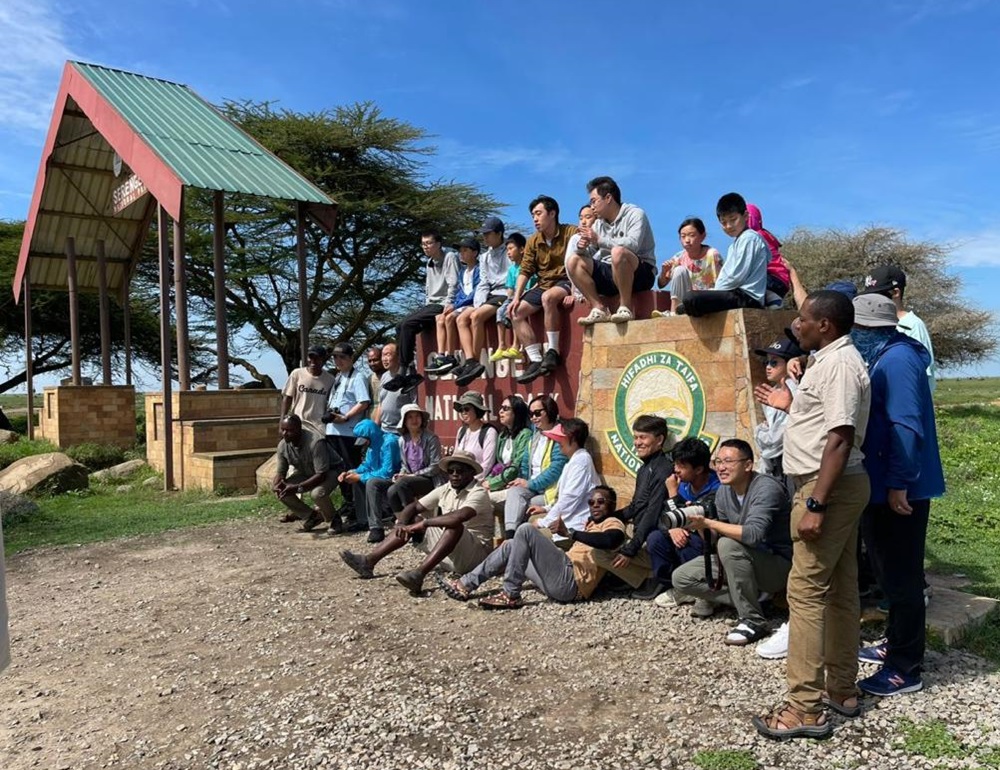 Serengeti National Park Group Safari